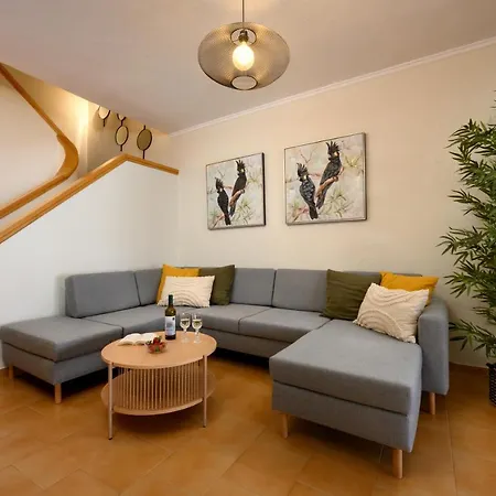 Vila Seaduced Beachfront By Corfuescapes *