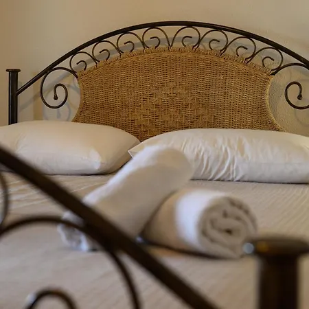 Villa Seaduced Beachfront By Corfuescapes *