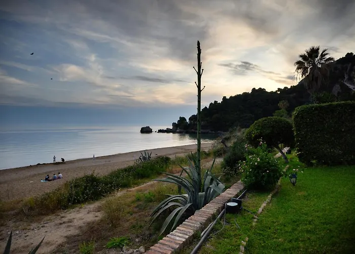 Seaduced Beachfront By Corfuescapes Villa *