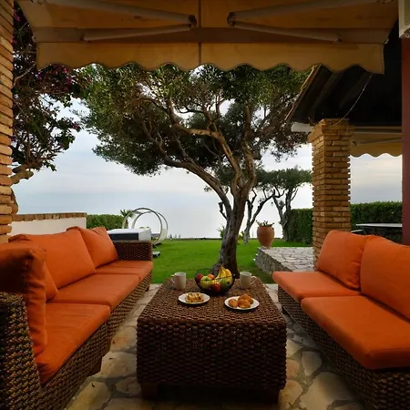 Seaduced Beachfront By Corfuescapes 글리파다