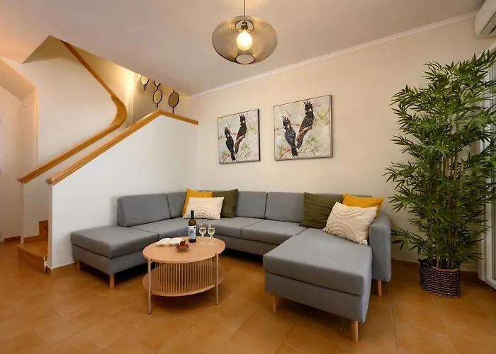 Вилла Seaduced Beachfront By Corfuescapes *